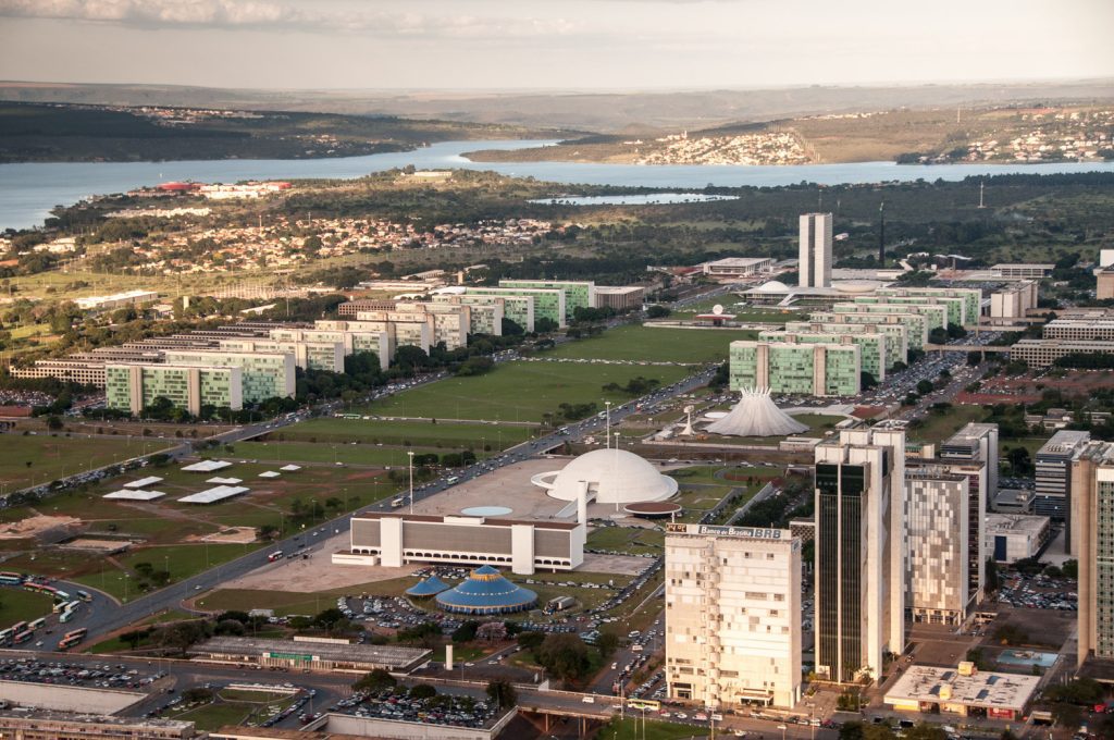 Dia do Sol: veja 5 lugares de Brasília para apreciar o nascer do sol 3 Esplanada dos Ministerios