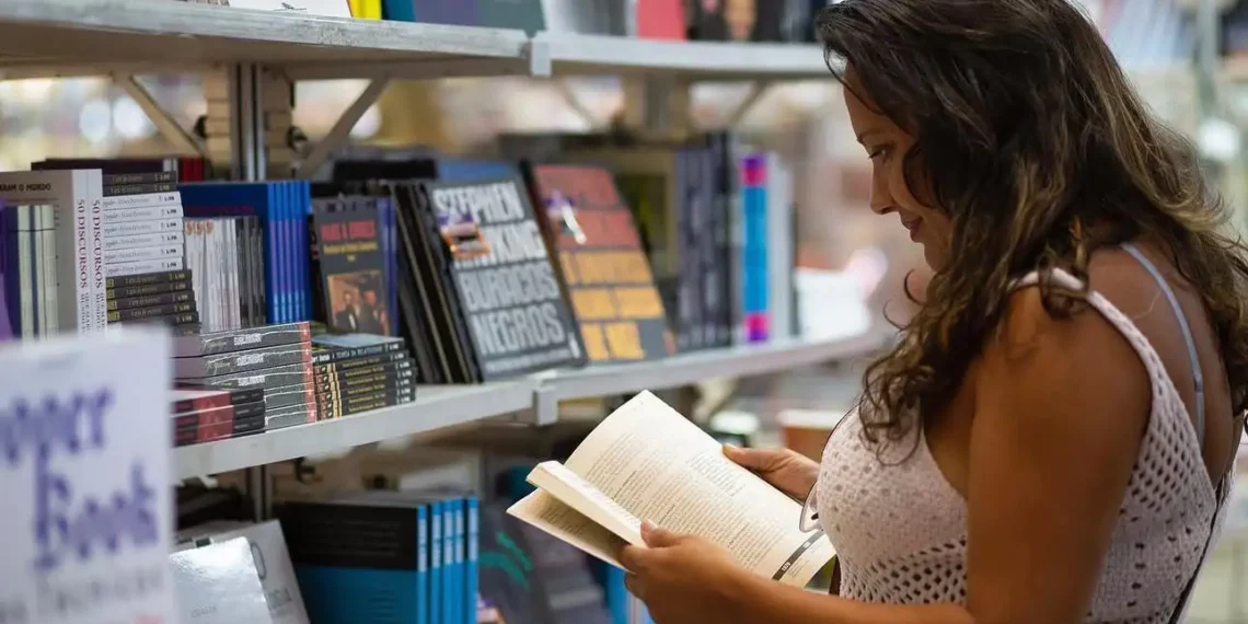 Bienal do Livro de Brasília tem entrada gratuita e programação até domingo; confira os destaques